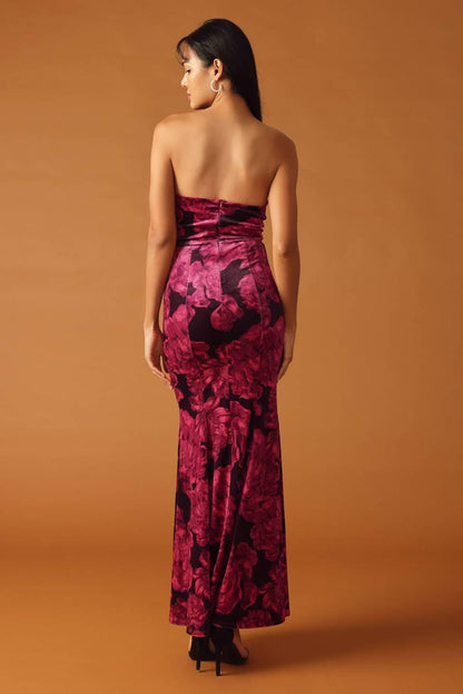 FALLING INTO PLACE VELVET MAXI DRESS Flying Tomato