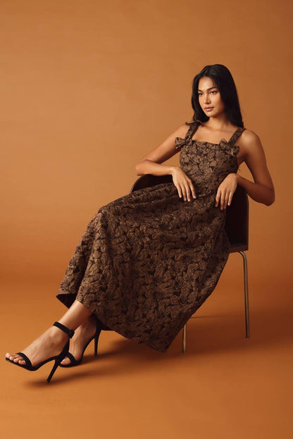 LOST IN TIME WOVEN MIDI DRESS Flying Tomato
