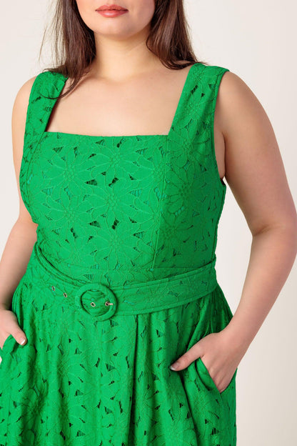 DAFFODILS & DAYDREAMS WOVEN LACE MIDI DRESS Flying Tomato
