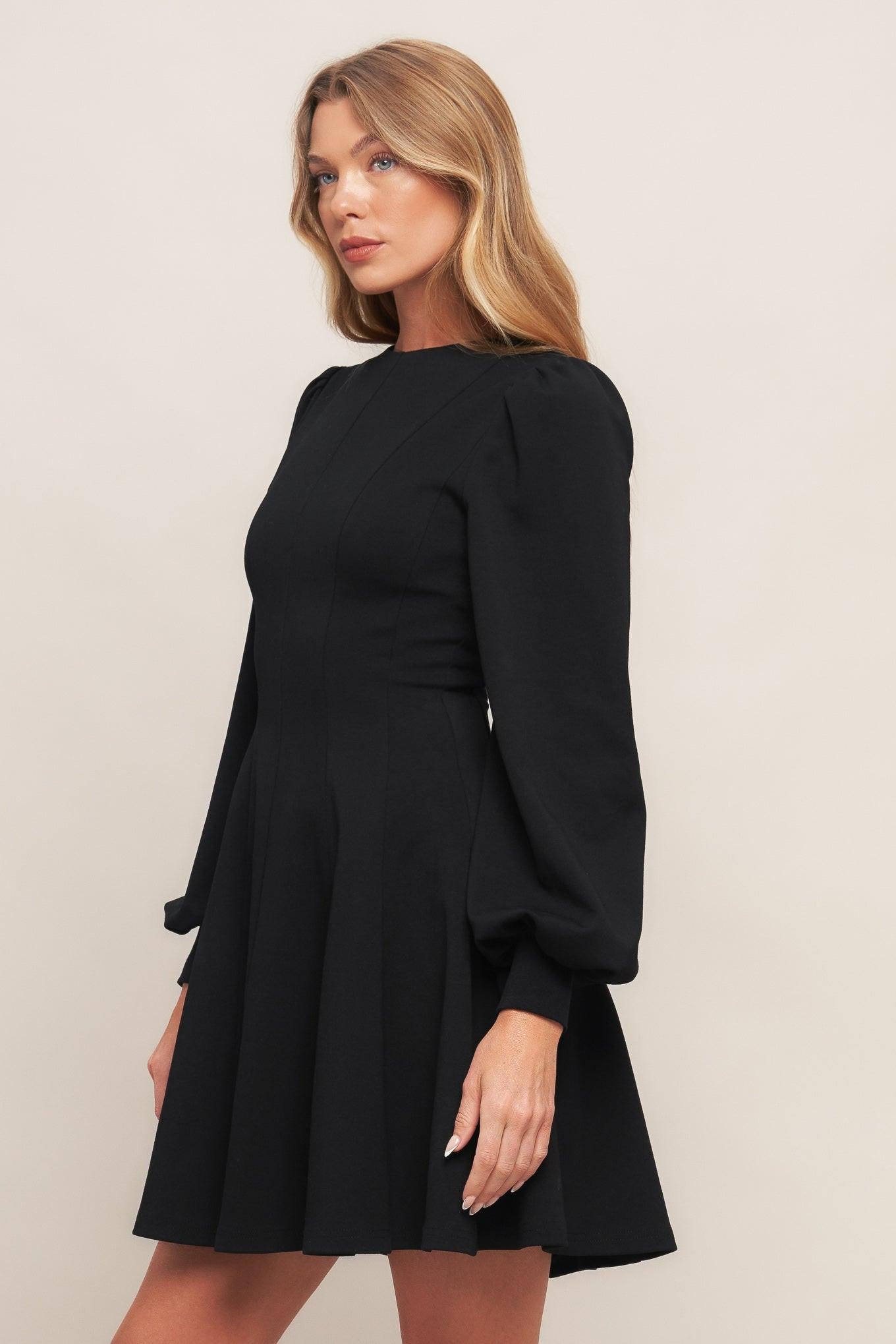BLACK SWAN HEAVY KNIT MINI DRESS Flying Tomato
