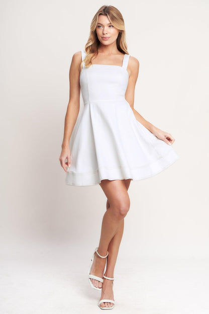 FIRST DATE FEELS WOVEN TWILL MINI DRESS Flying Tomato
