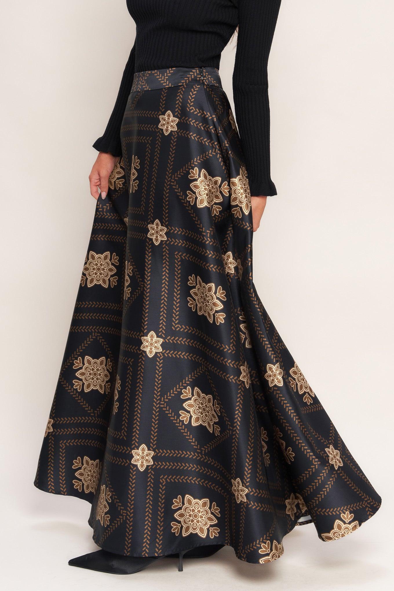 ORNAMENTAL NIGHTS WOVEN MAXI CIRCLE SKIRT Flying Tomato