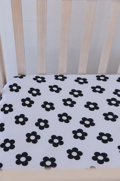 Presley (ribbed) - Crib Sheet Blush Lotus