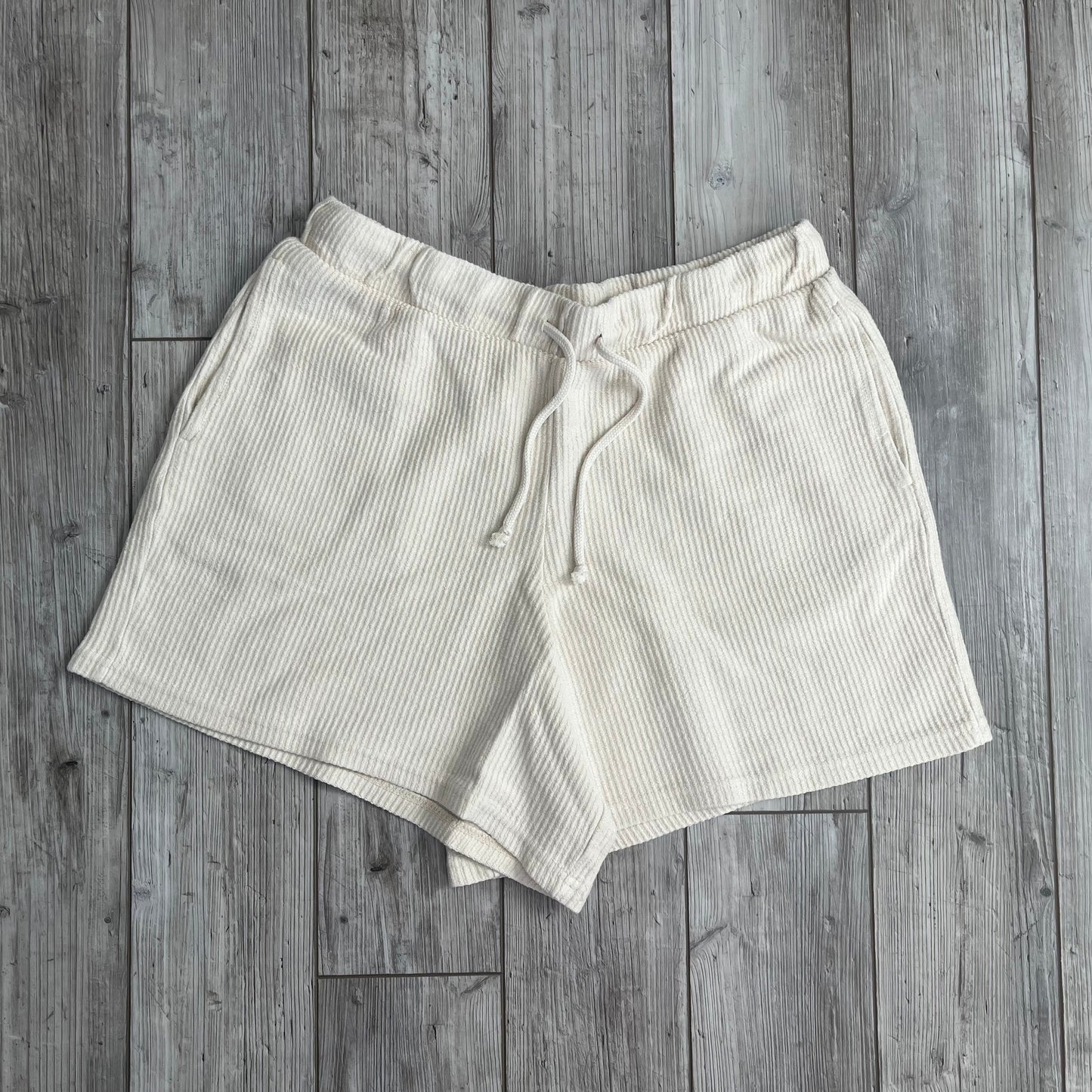 Moonbeam Corded Shorts Ivy + Cloth