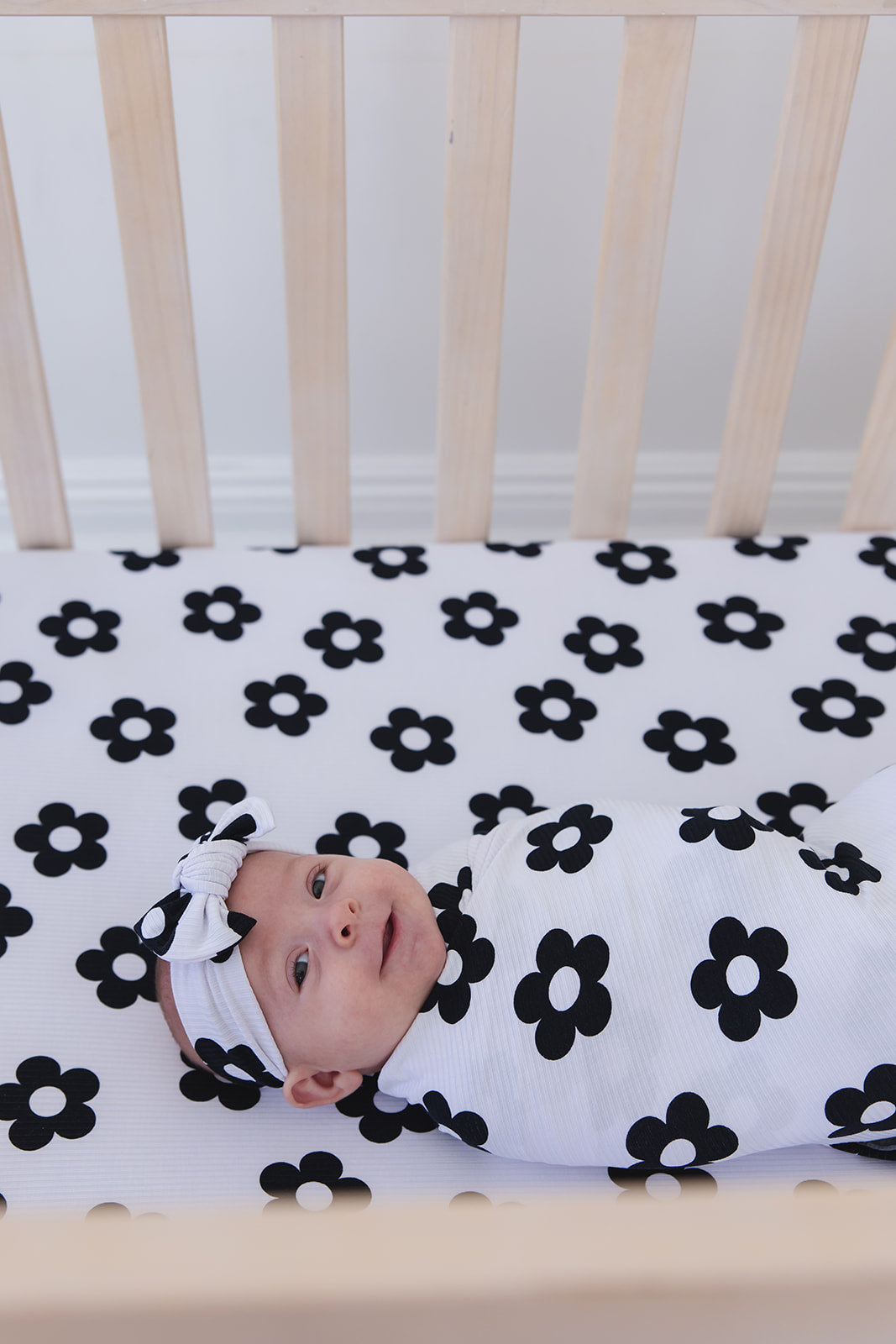 Presley (ribbed) - Swaddle Set Blush Lotus