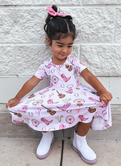Cowgirl - Dress Blush Lotus