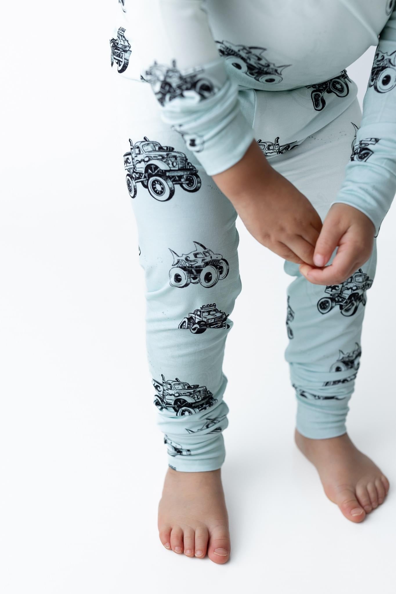 Monster Truck - Set Blush Lotus