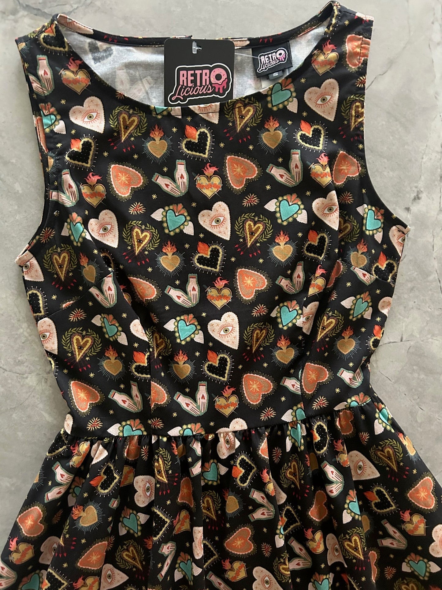 Flaming Hearts Midi Dress Retrolicious