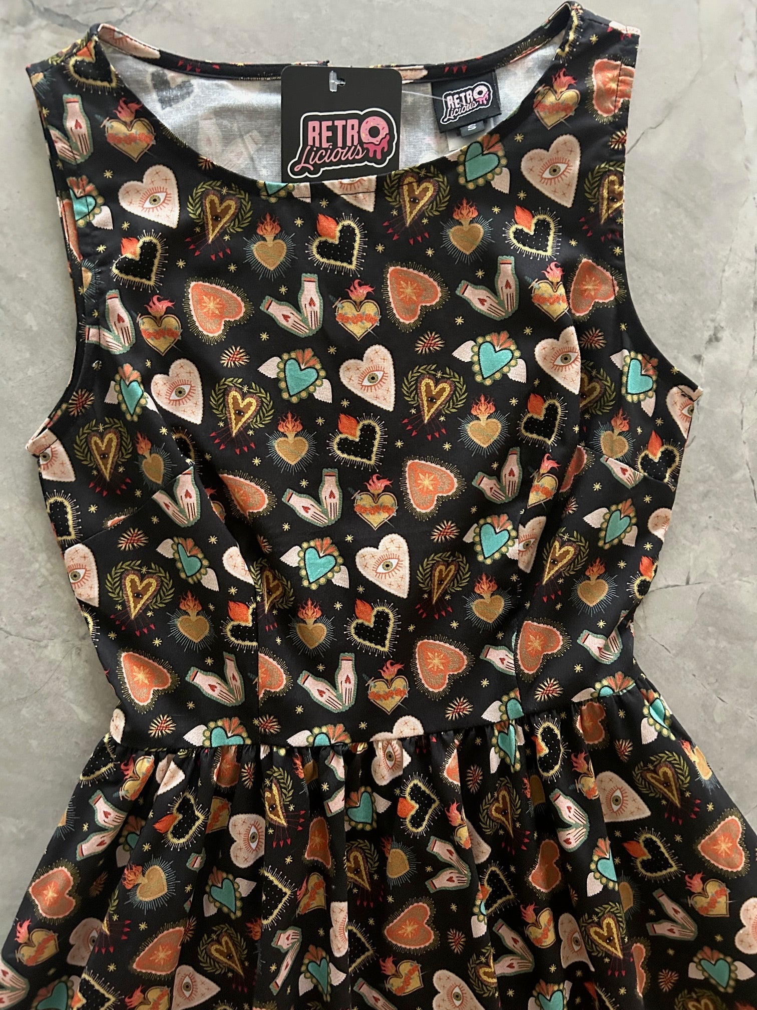 Flaming Hearts Midi Dress Retrolicious