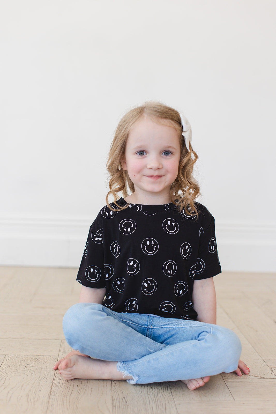 Travolta (black) - Everyday Tee Blush Lotus