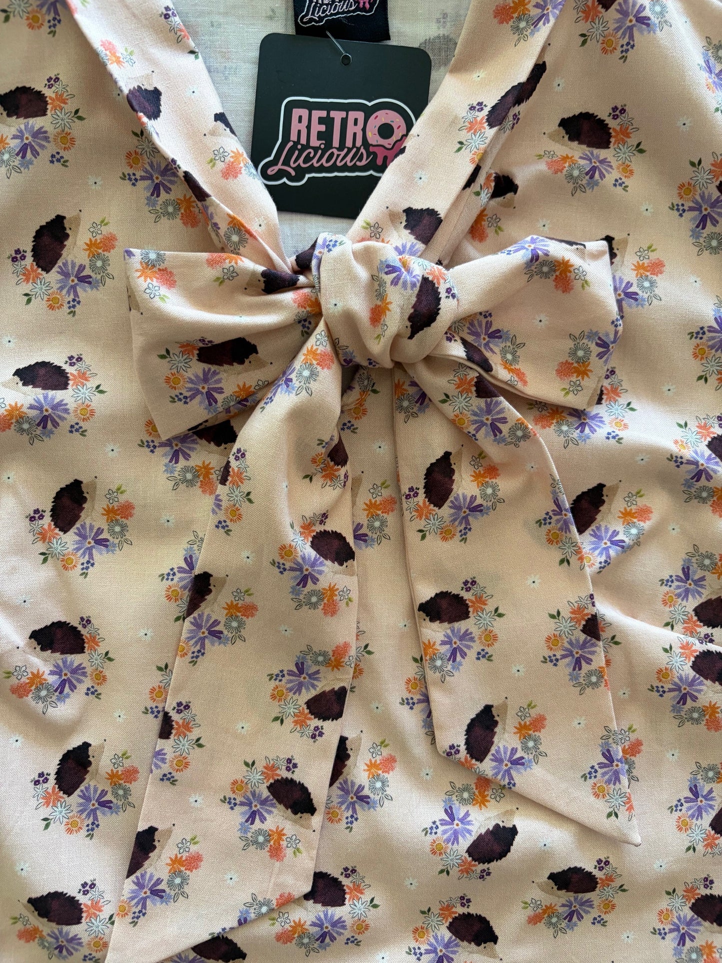 Hedgehog Bow Top Retrolicious