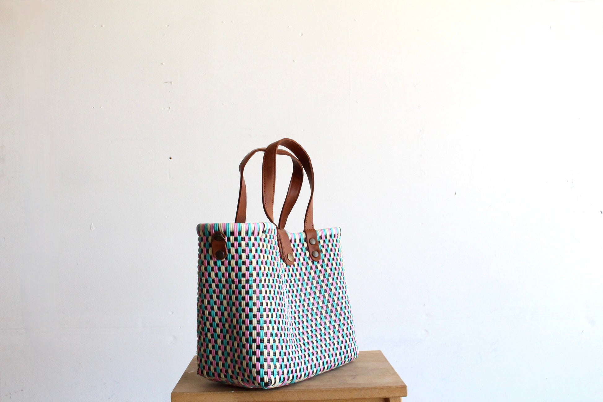White, Black, Teal & Pink Purse bag by MexiMexi MexiMexi