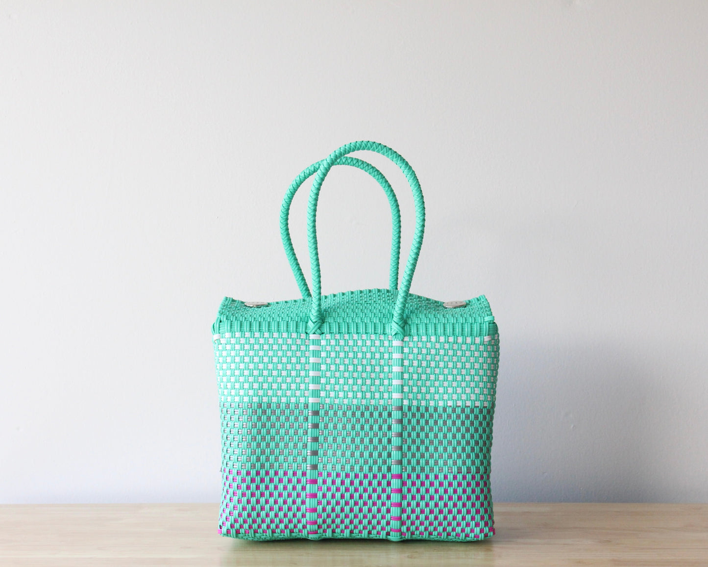 Medium Handwoven Handbag – Aqua, White & Fuchsia MexiMexi