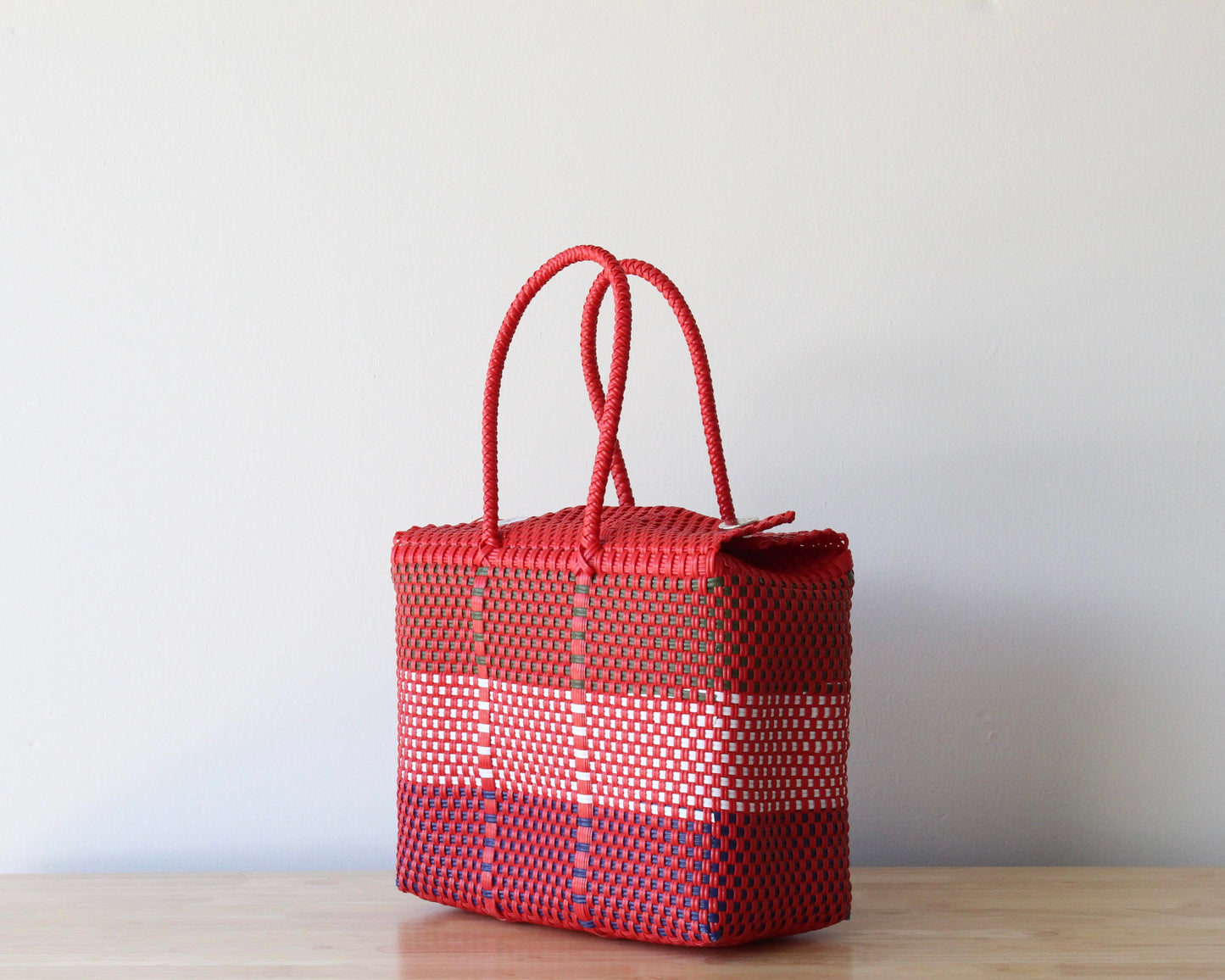 Medium Handwoven Handbag – Red & Colors MexiMexi