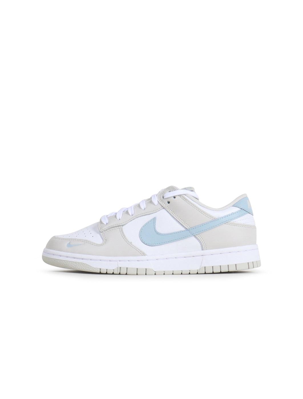 Nike Womens Dunk Low - Light Bone/Armory Blue Denim Exchange