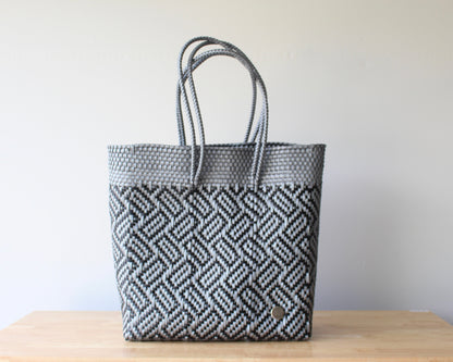 Mercado Large Tote – Silver & Black Rectangle Weave MexiMexi