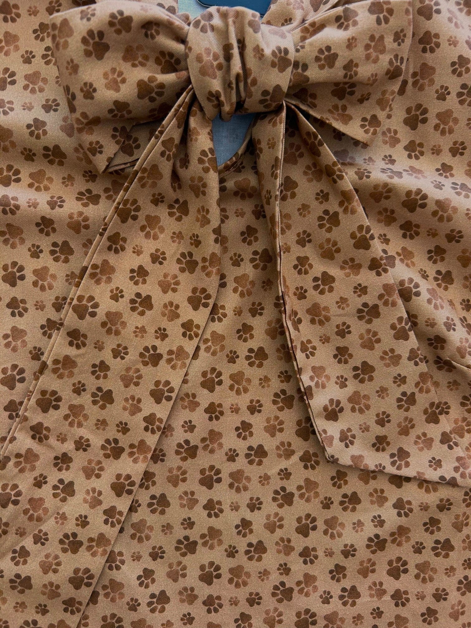 Paw Print Bow Top Retrolicious