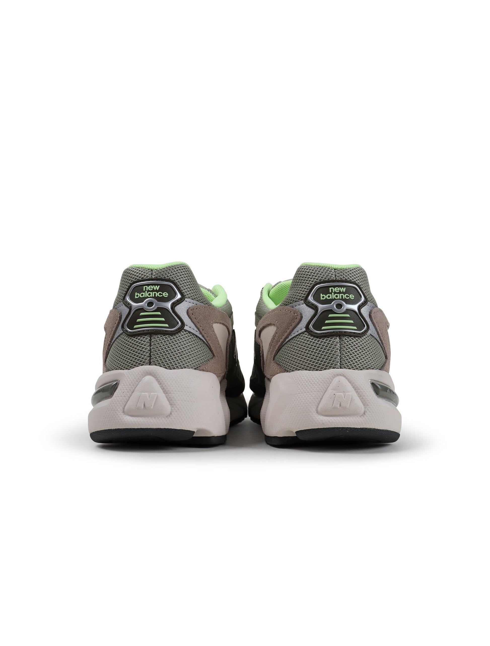 New Balance Mens 725 Shoes - Olivine Denim Exchange