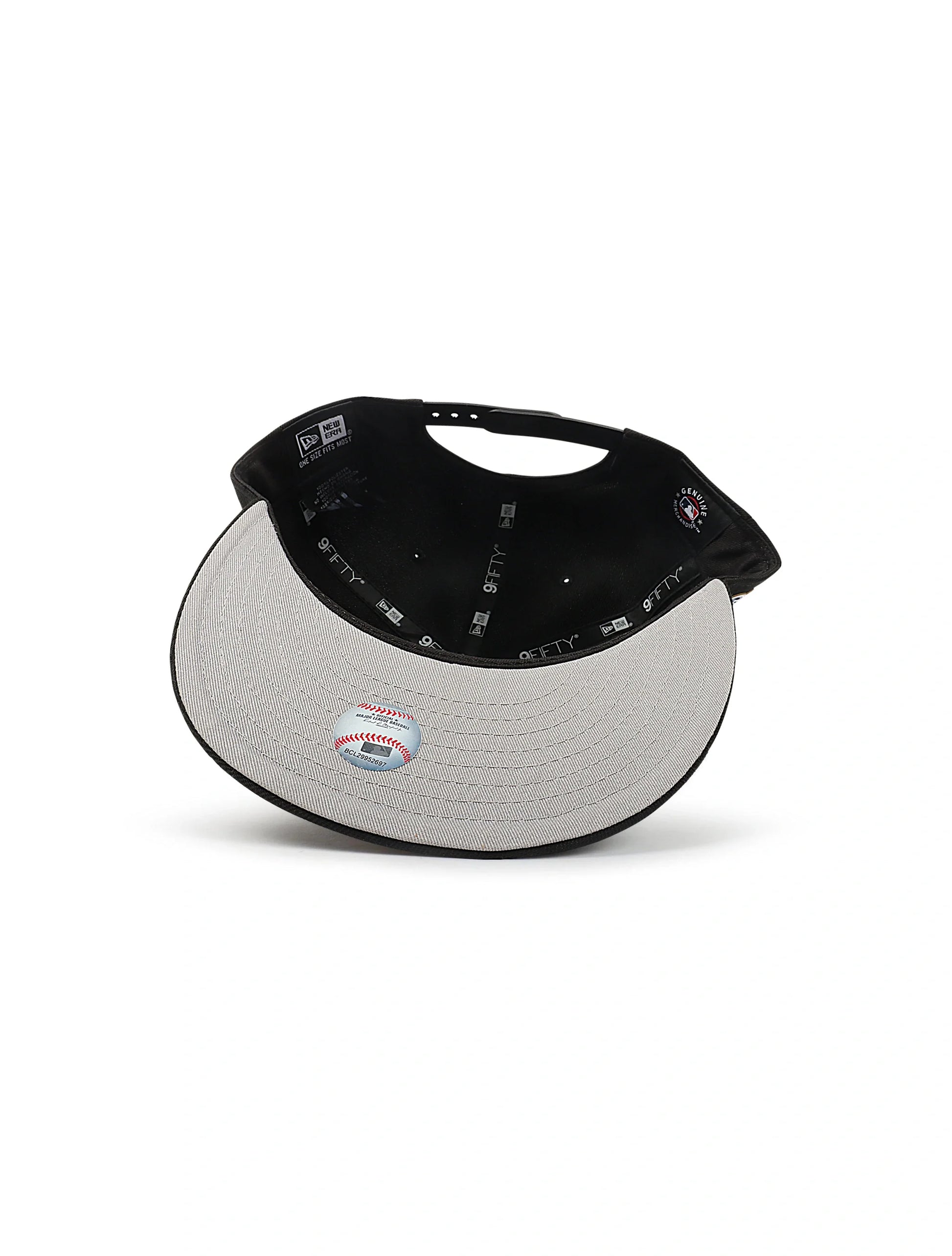 New Era 950 World Series Champs Snapback - Black Denim Exchange