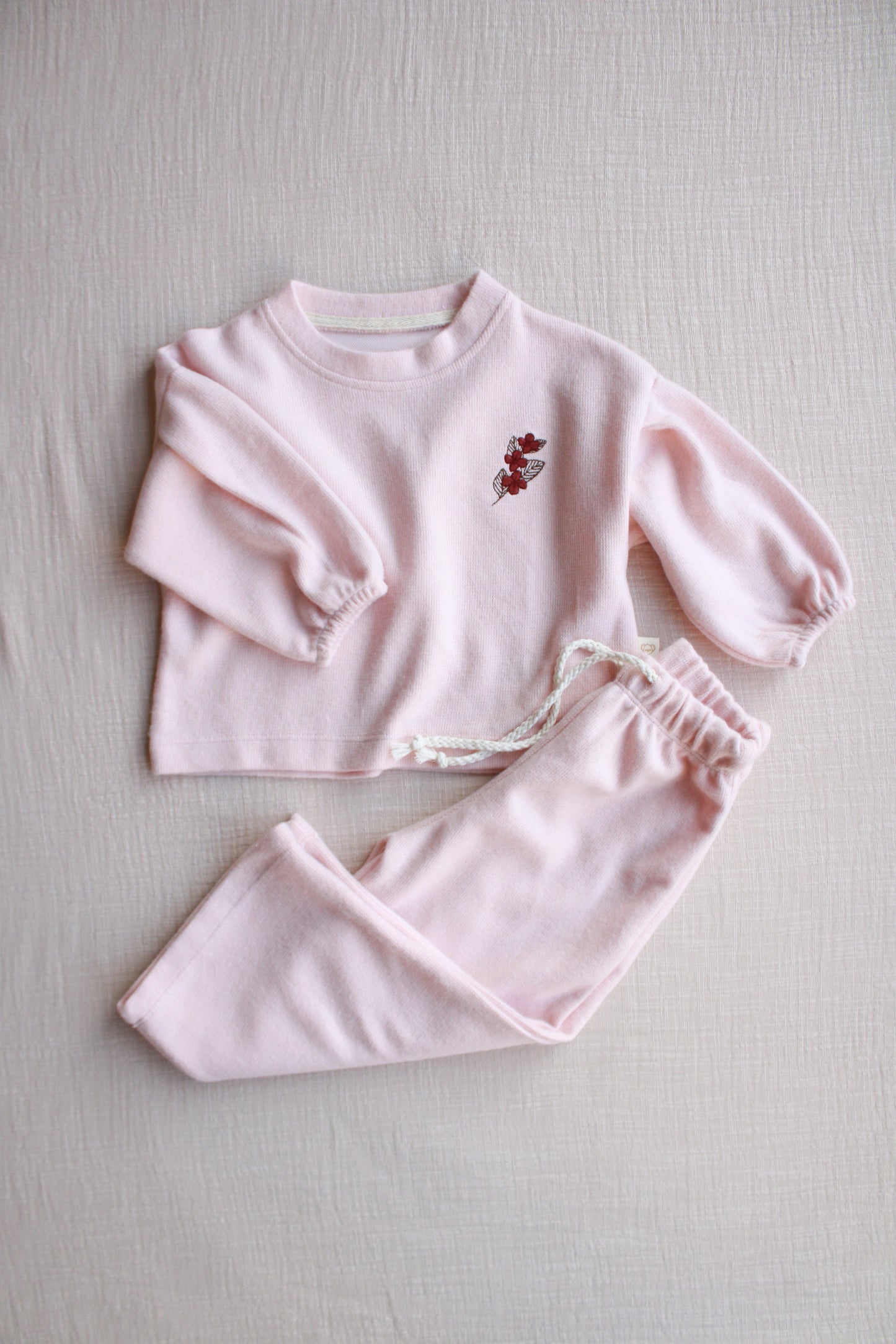 Soft Petal Lounge Set Honey and Hive