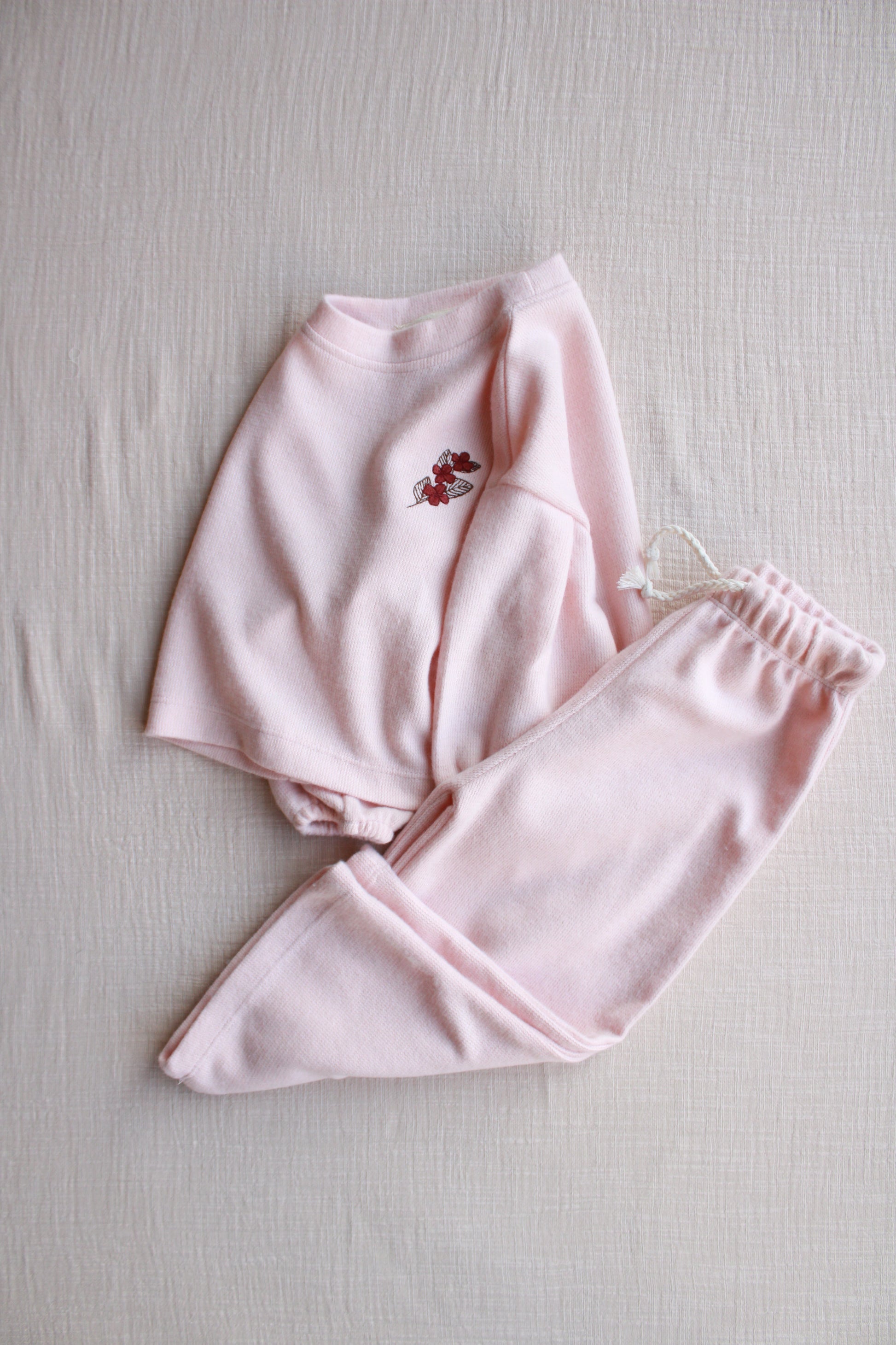 Soft Petal Lounge Set Honey and Hive