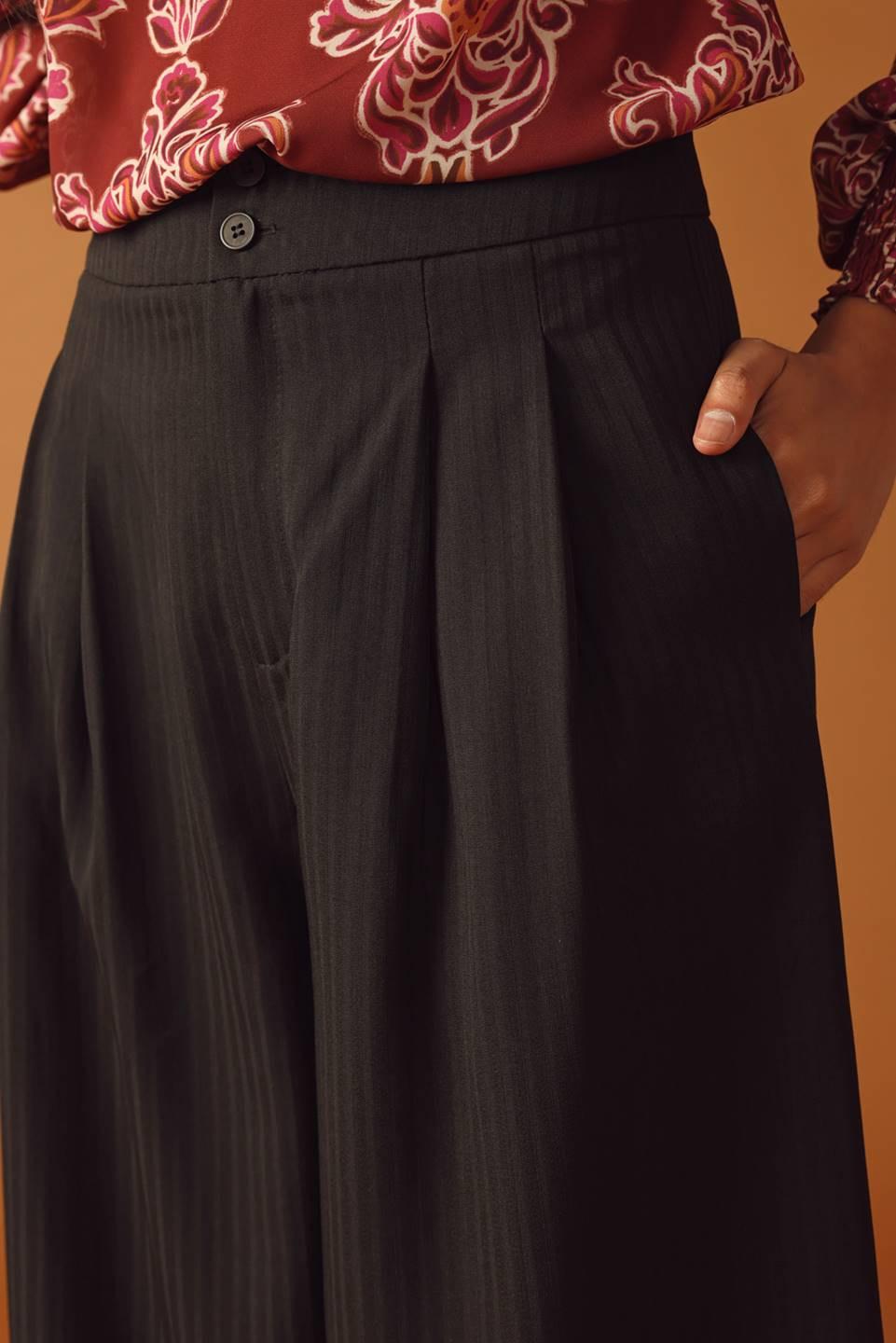 SWEET REMINISCENCE WOVEN WIDE LEG PANTS Flying Tomato