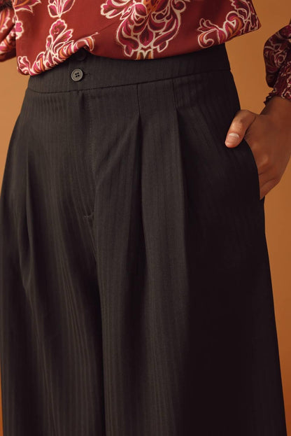 SWEET REMINISCENCE WOVEN WIDE LEG PANTS Flying Tomato