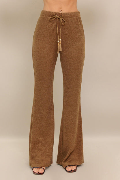 FLARE TOUCH SOLID KNIT PANTS Flying Tomato