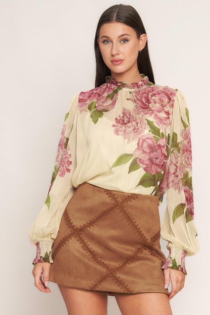 TERRA PATCH FAUX SUEDE SKORT Flying Tomato