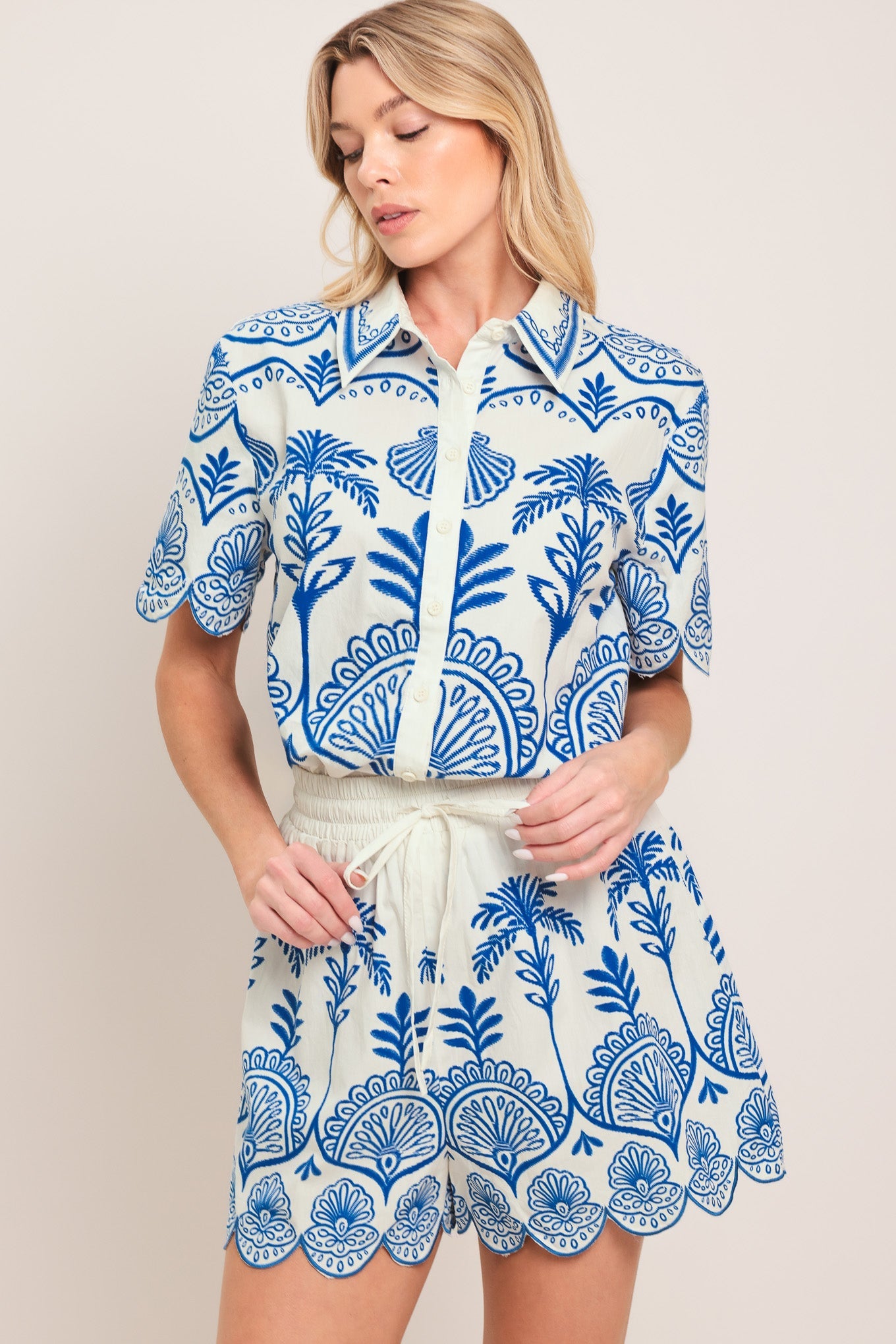 COASTLINE PALM WOVEN SHORTS Flying Tomato