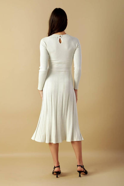 HIGH STANDARDS SWEATER MIDI DRESS Flying Tomato