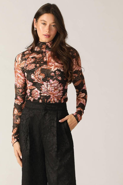FIRESIDE CHATS STRETCH LACE TOP Flying Tomato