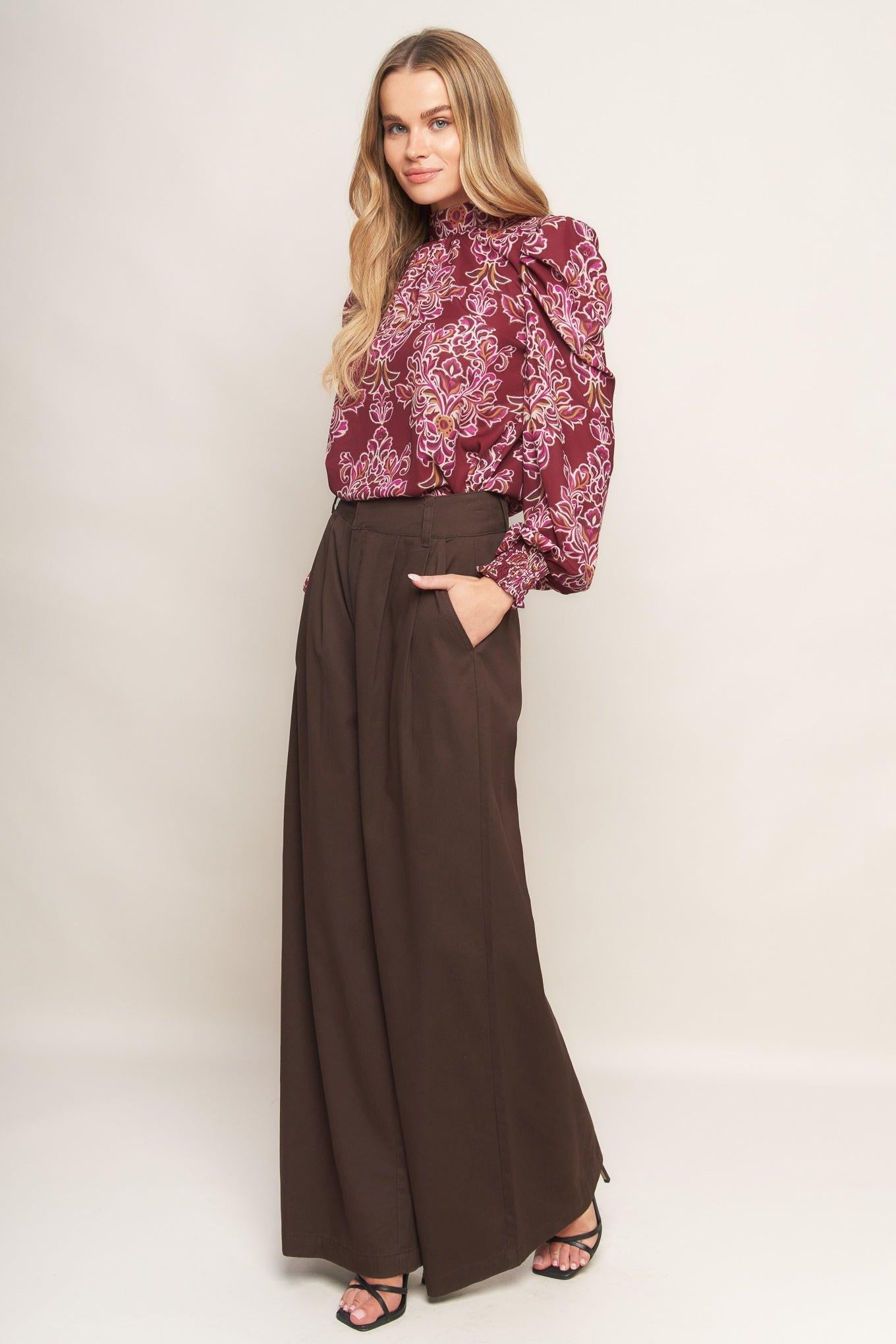 FLOATING ON BY WOVEN TOP Flying Tomato