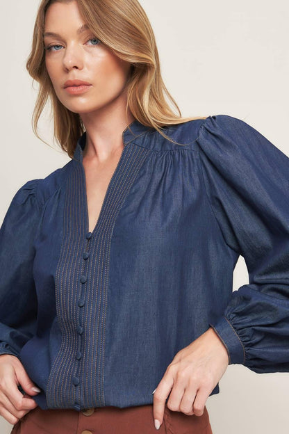 STITCH STORY LIGHTWEIGHT DENIM TOP Flying Tomato
