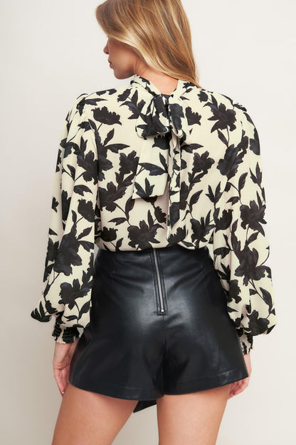 FREEDOM FLORAL STATEMENT WOVEN TOP Flying Tomato