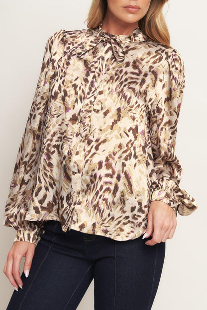 WILD CHIC CREAM WOVEN TOP Flying Tomato