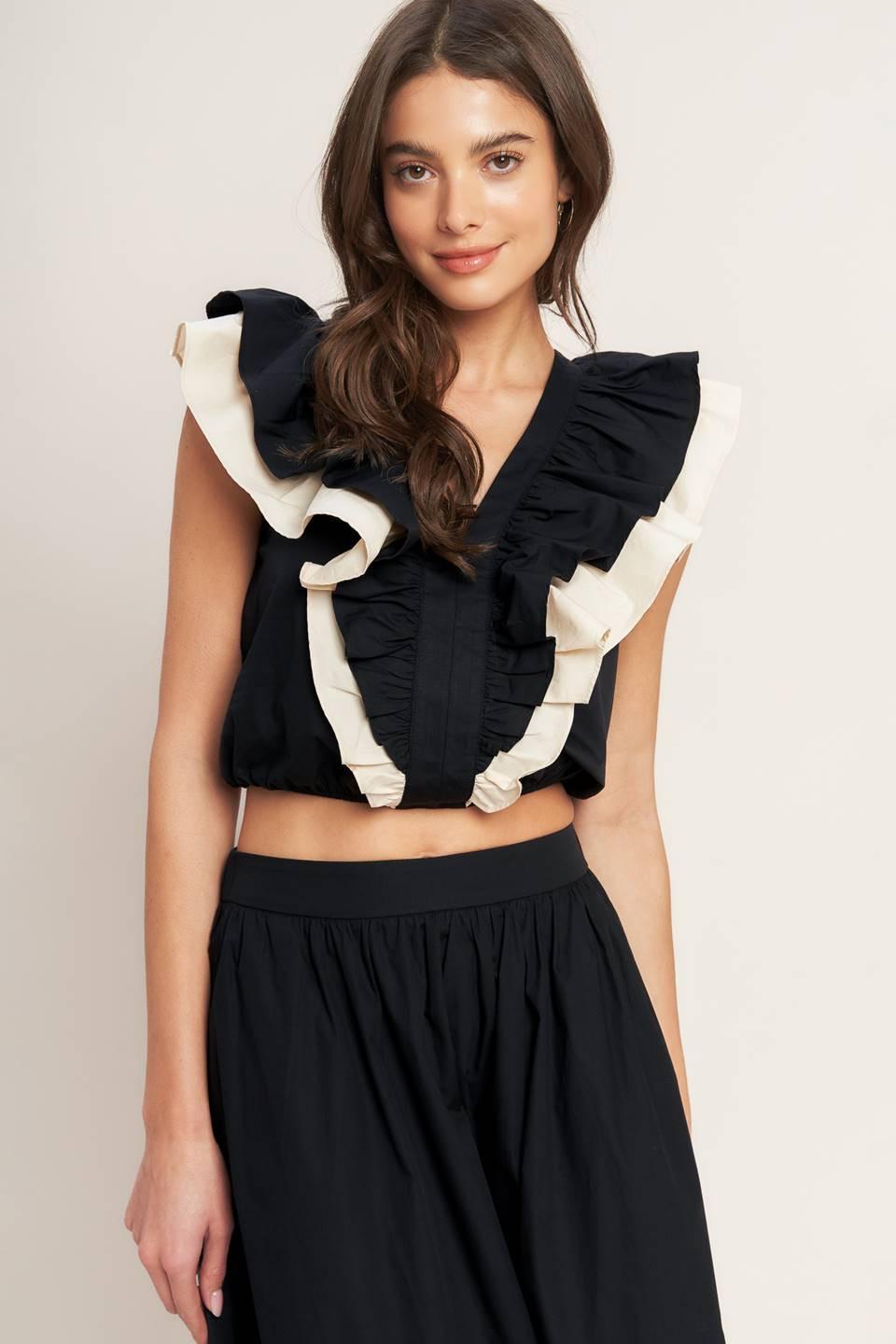 GALLERY CONTRAST WOVEN CROP TOP Flying Tomato