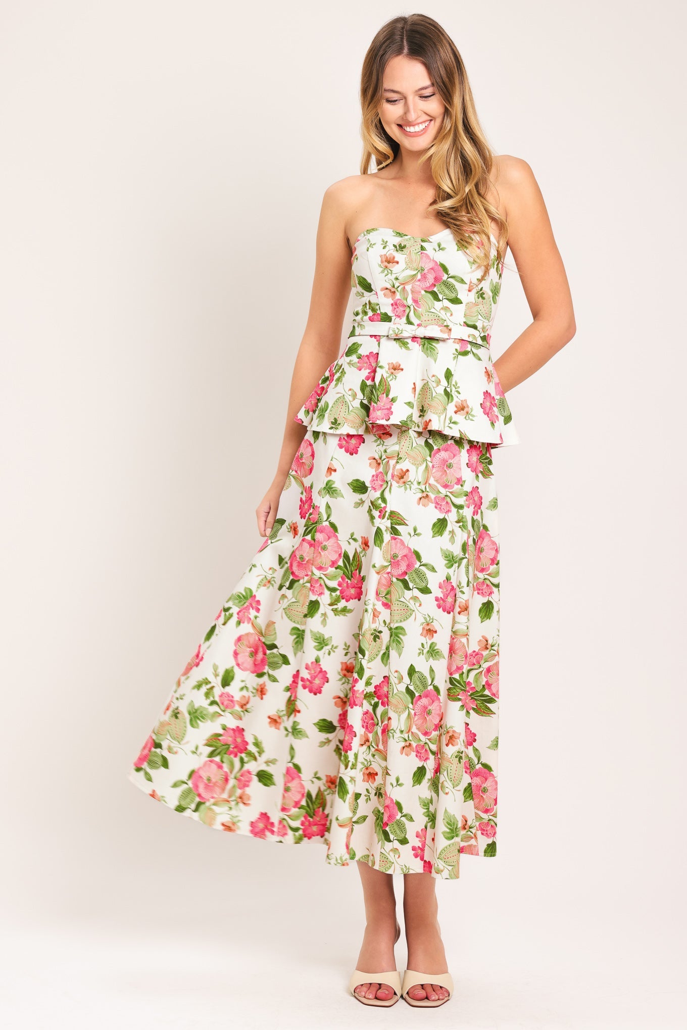ROSE PETAL WOVEN TUBE TOP Flying Tomato