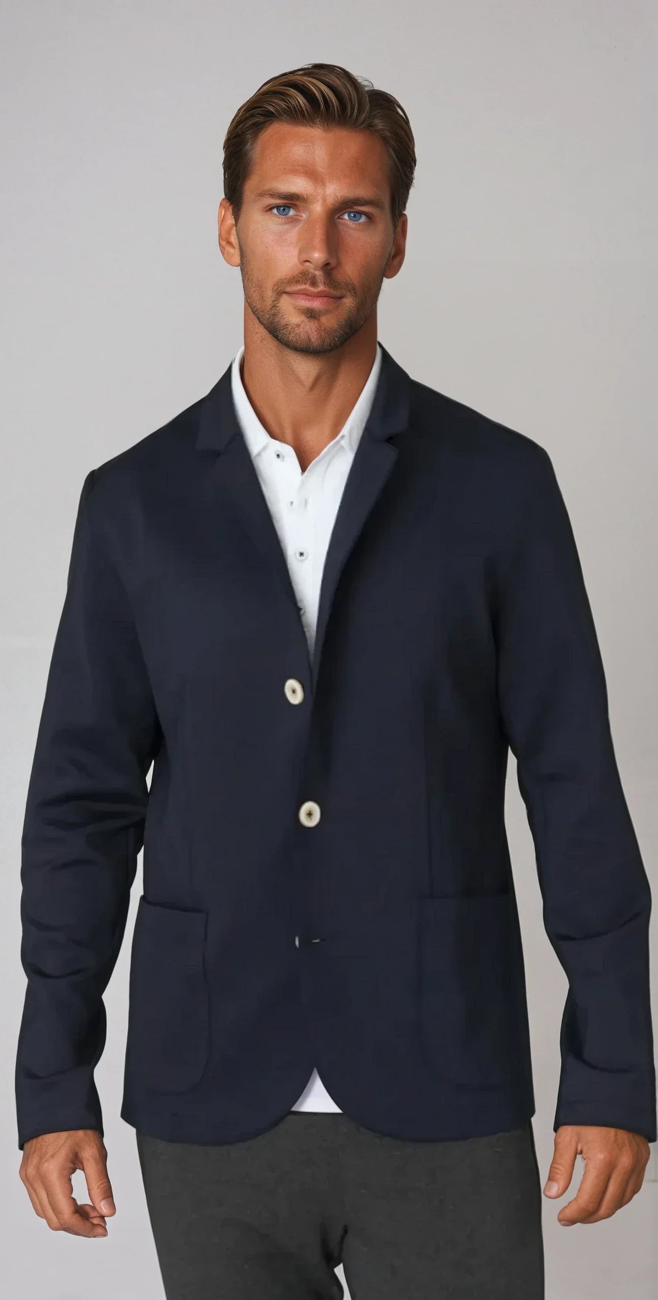 In-Flight Stretch Blazer Navy Buki