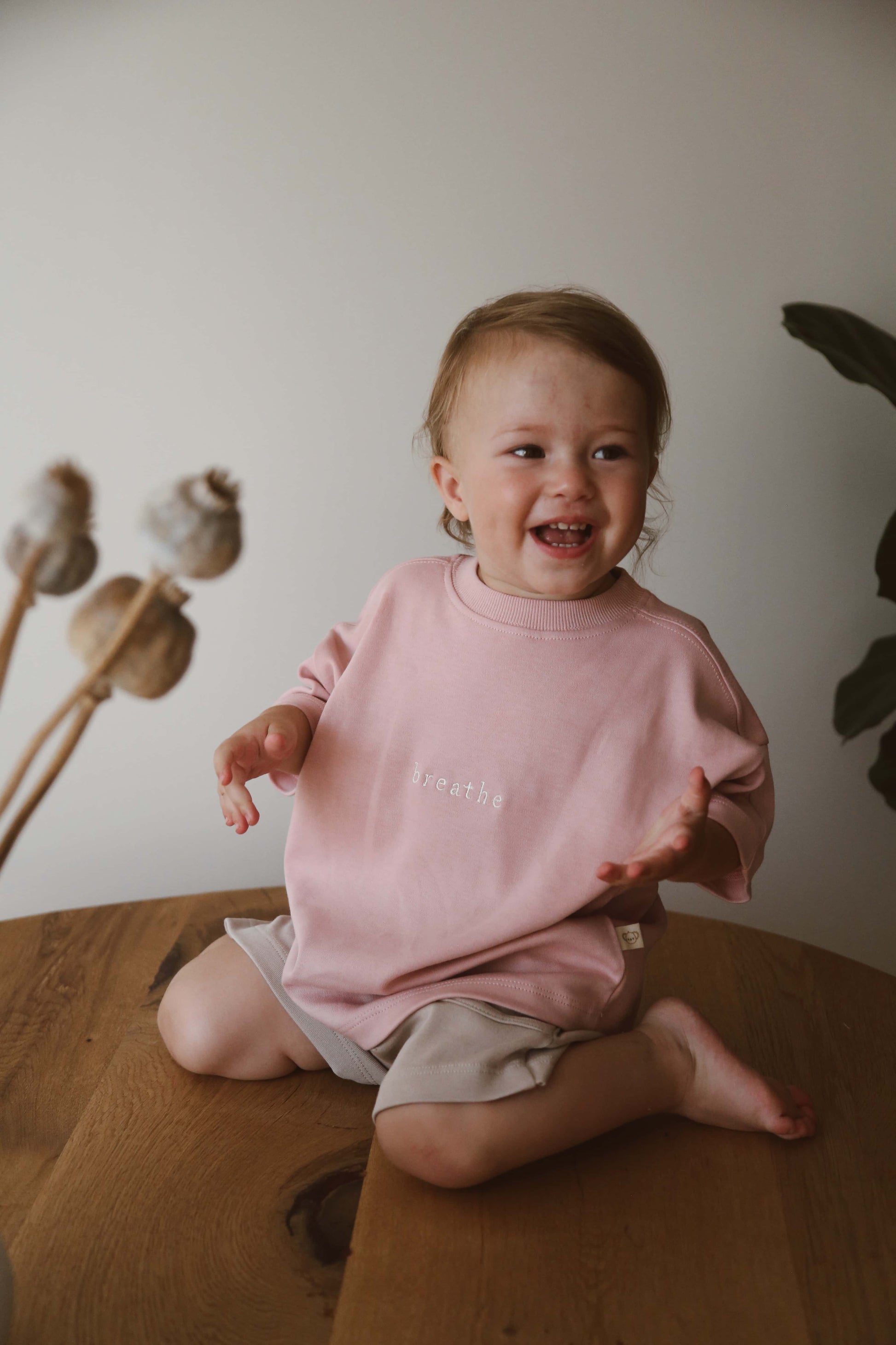 Oversize Pink T-shirt Honey and Hive