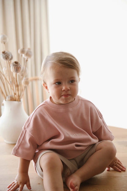 Oversize Pink T-shirt Honey and Hive