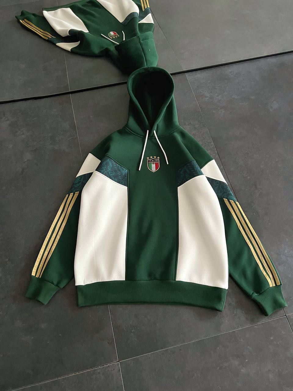 Italy Logo Green & White Oversized Hoodie - Stylish and Comfortable Sweatshirt Withinblack