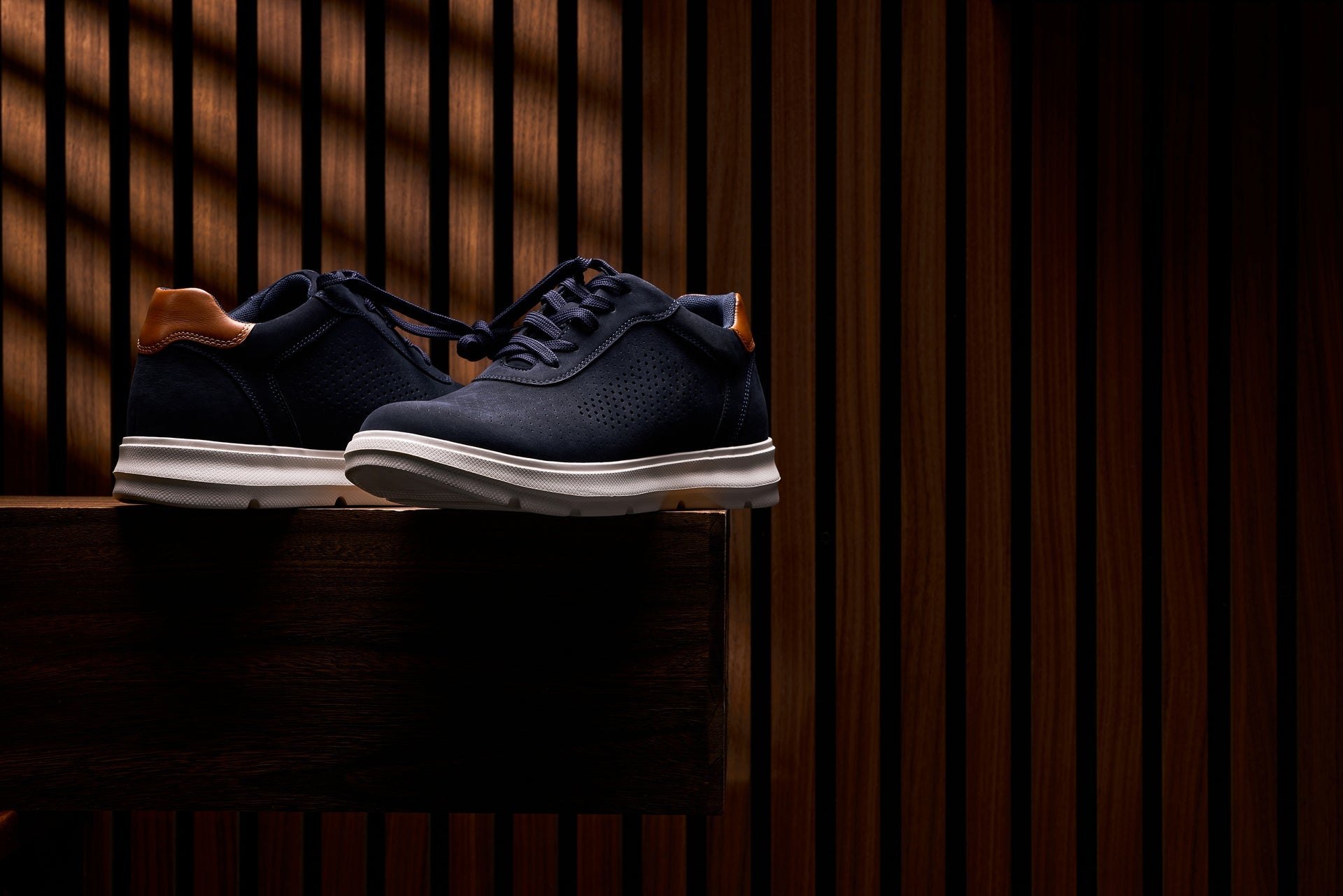 CALTO - J1582  - 2.6 Inches Taller (Navy) - Lightweight Casual Walkers Tallmenshoes.com