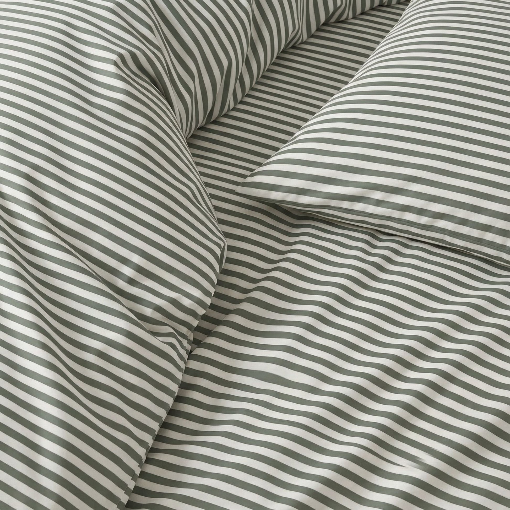 Luxe Australian Sateen Bedding Bundle Italic