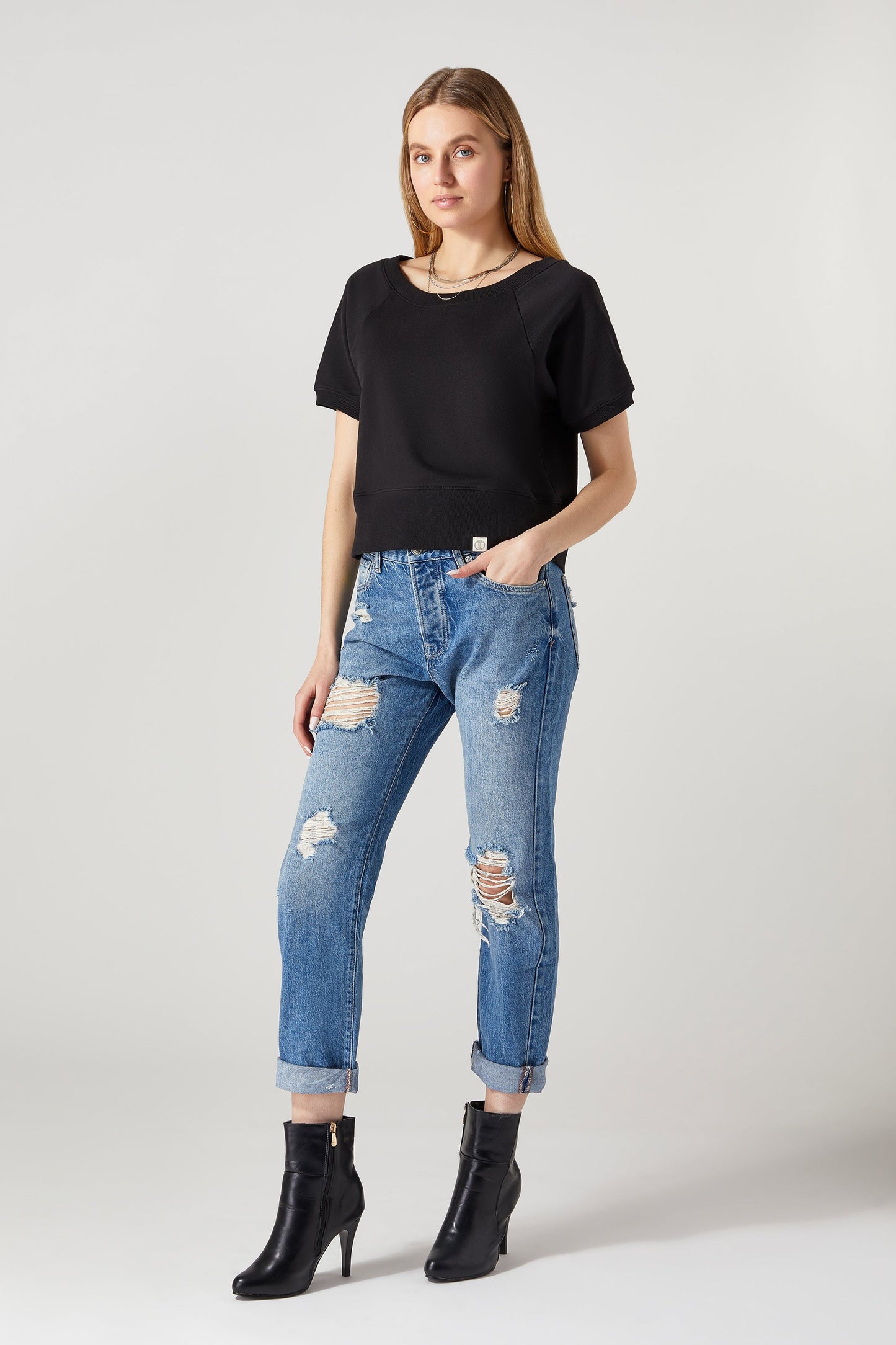 Tori Short Sleeve Sweatshirt LOVETRUST