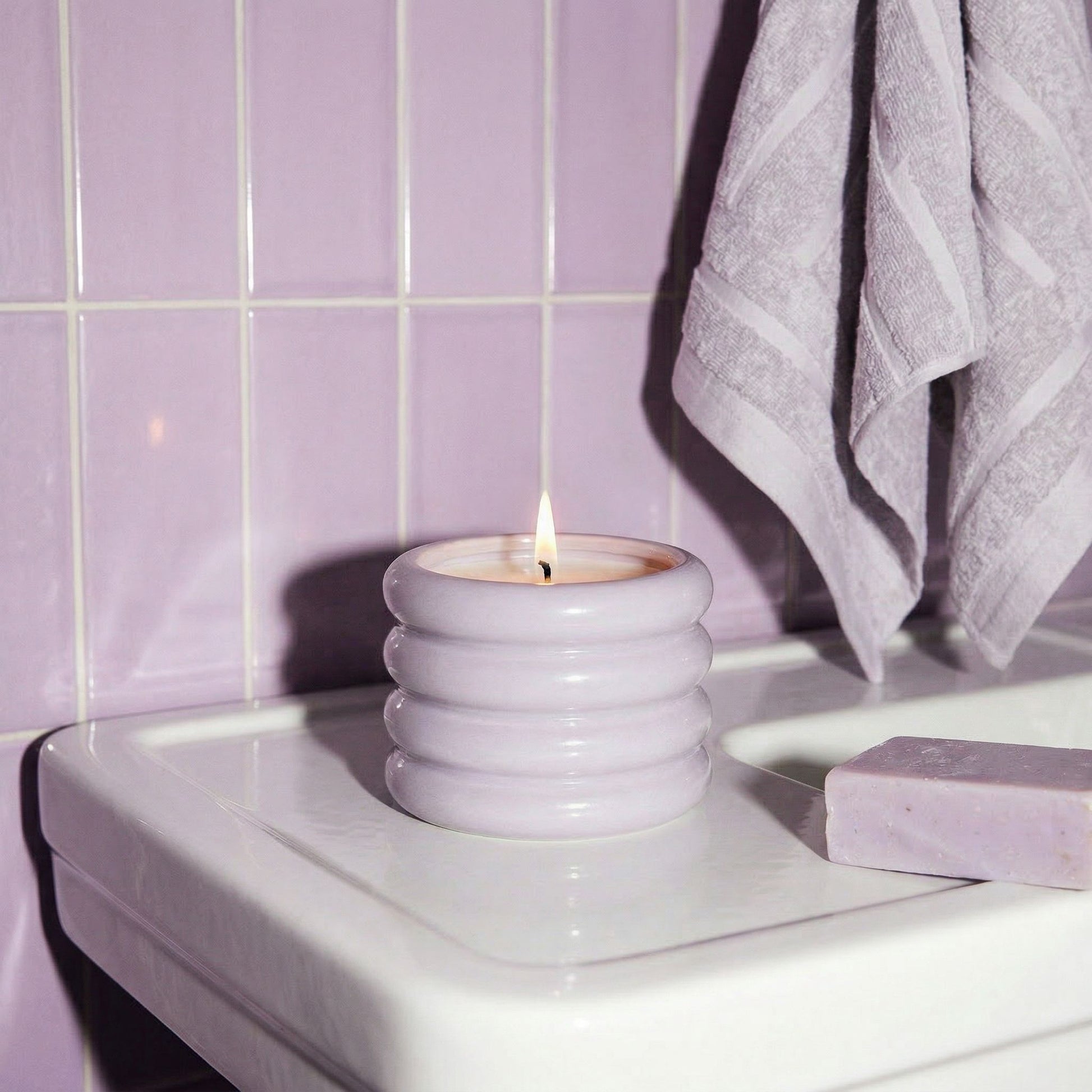 Ceramic Candle Italic