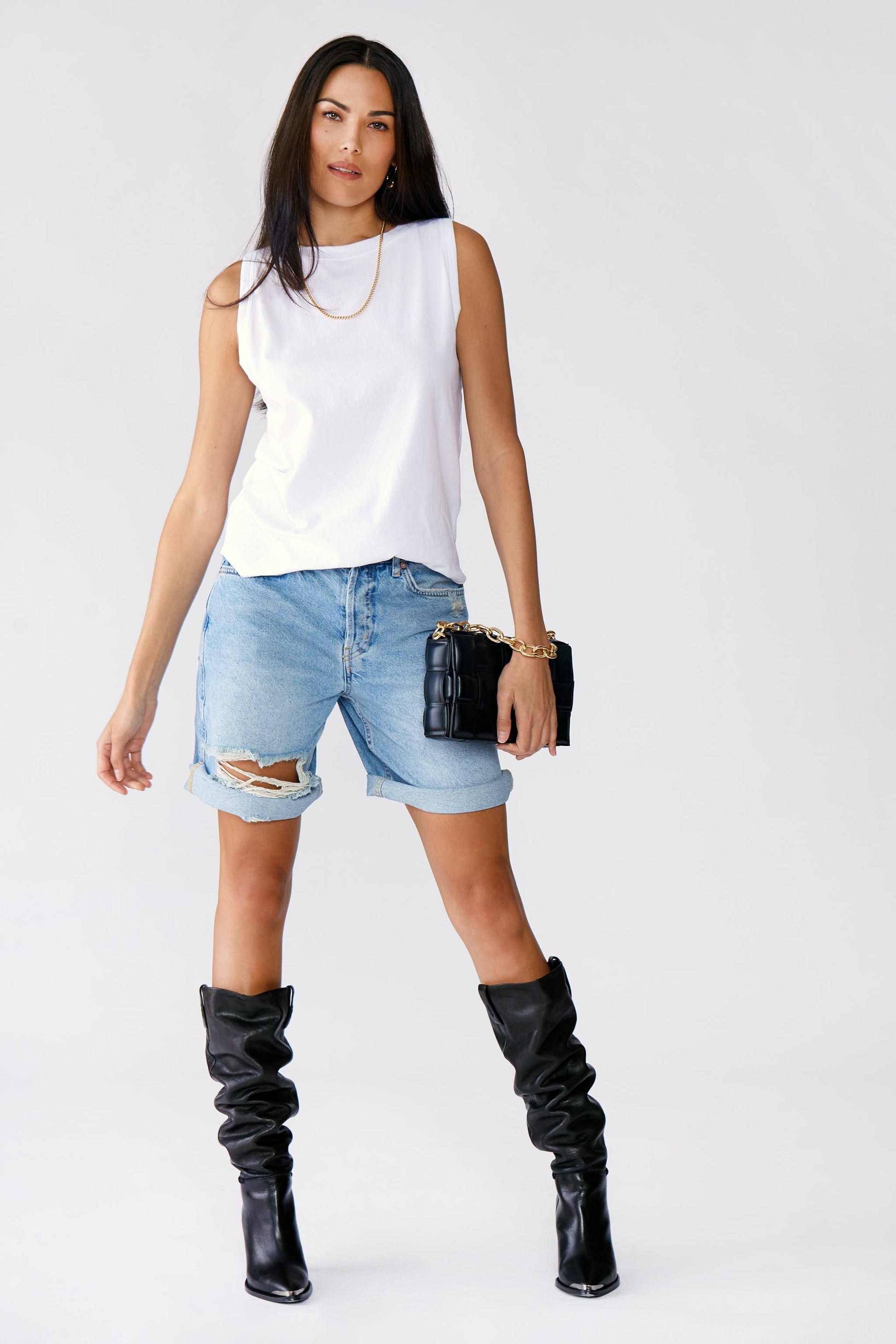 Nina Muscle Tee LOVETRUST