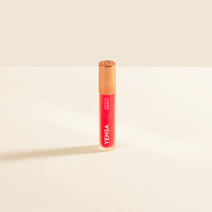 Luxe Lip Nourishing Oil with Hyaluronic + Vitamin E YENSA