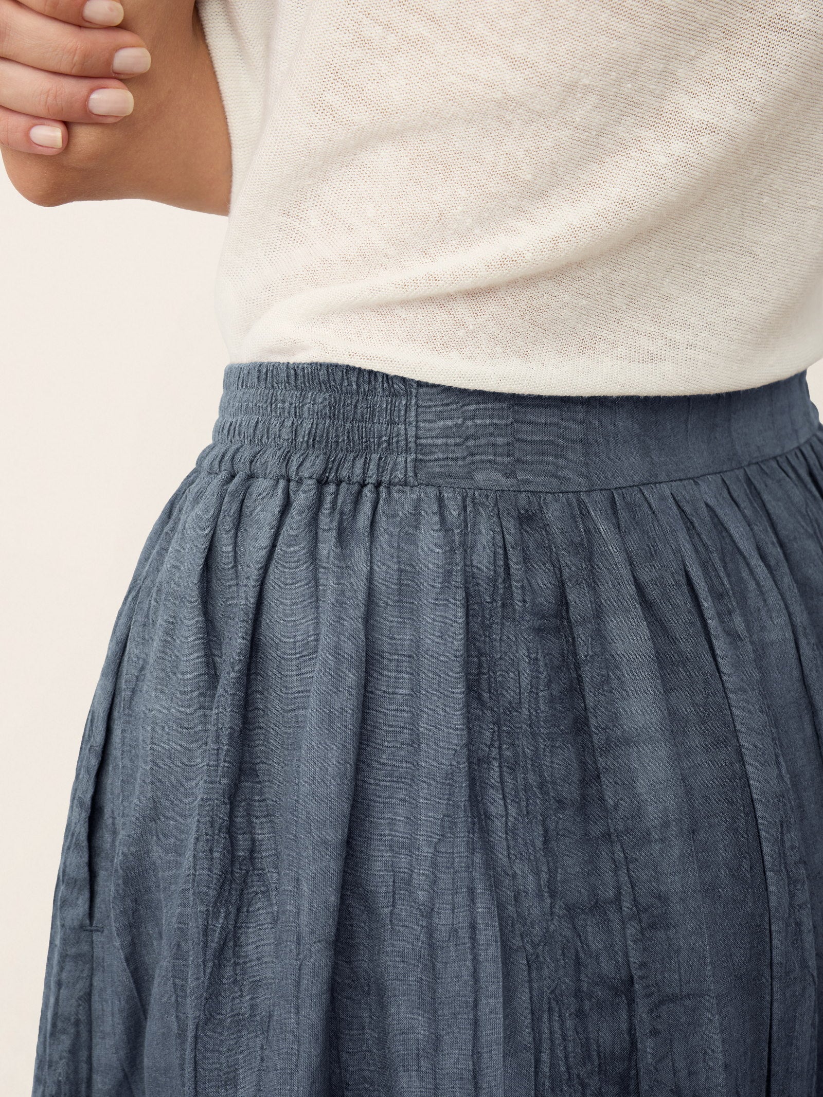 Lyocell Textured Pleated Waist Skirt ROSAMUND LINTICO