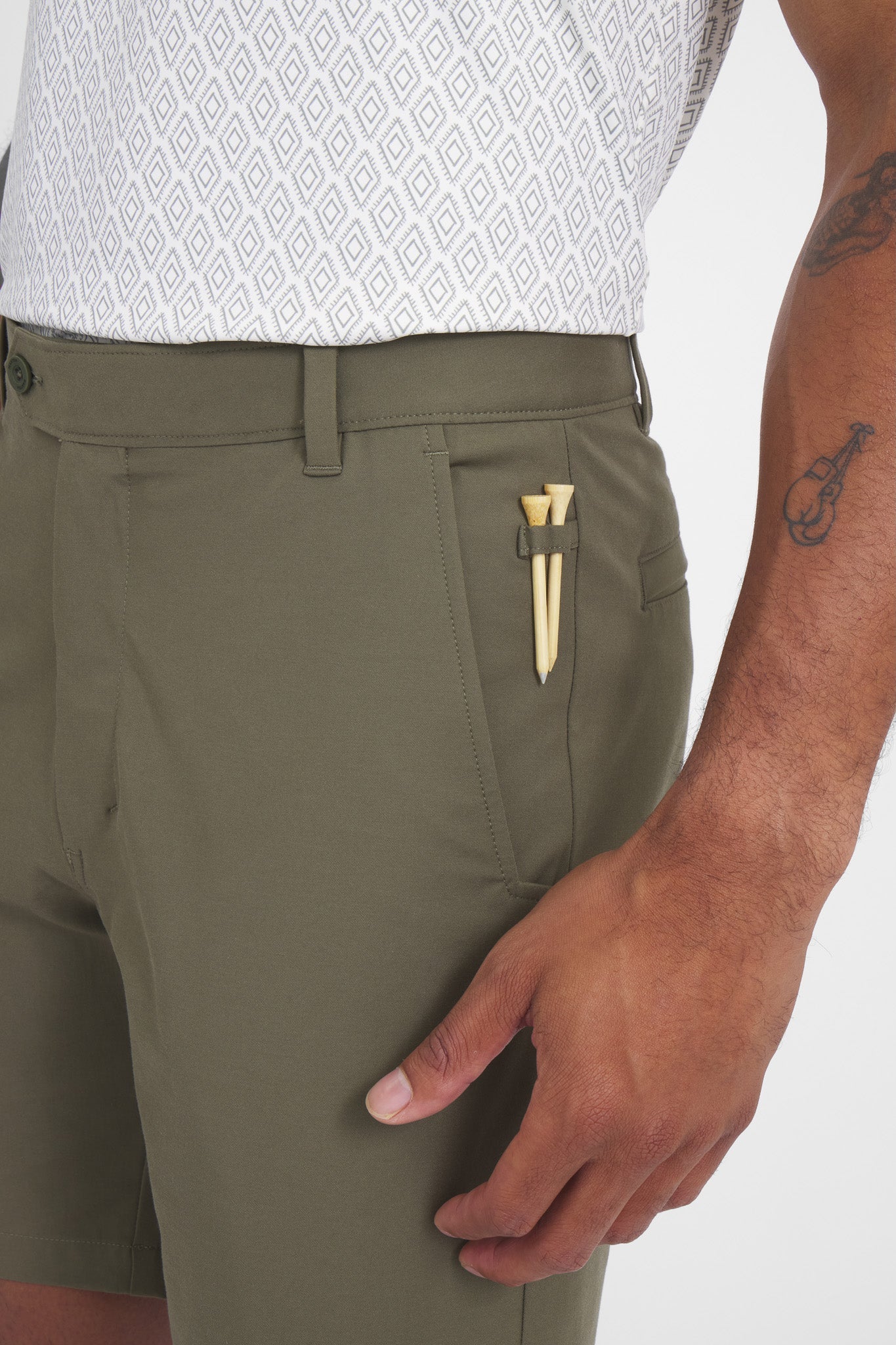 Crossover Short | Olive MANTRA